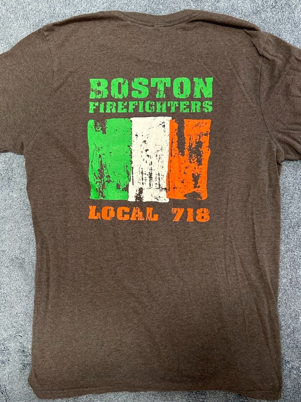Boston Fire Department Shirt ~ Men's Large ~ Excellent!